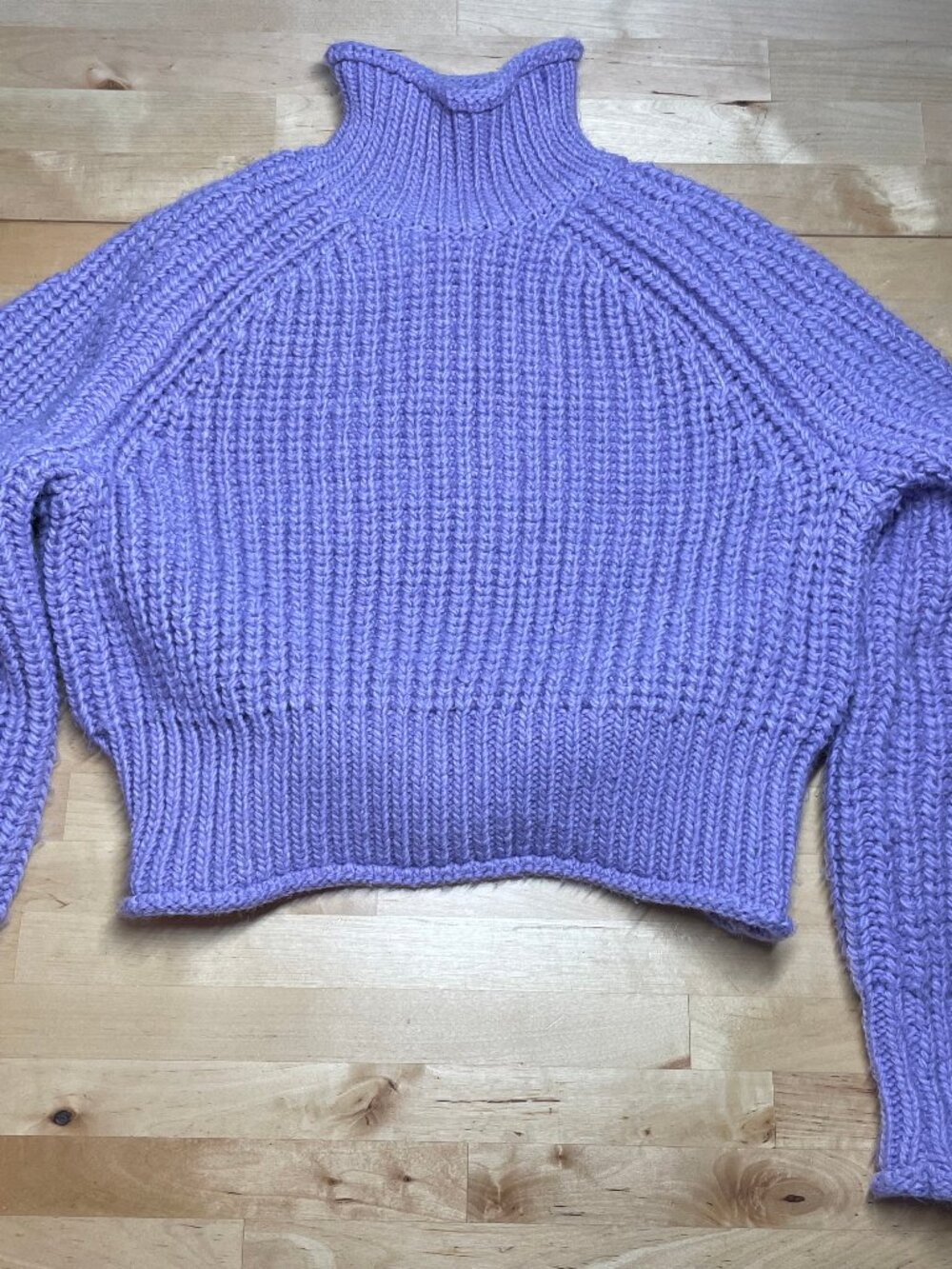 Chunky cropped light purple turtleneck